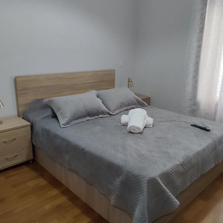 Dr. J. Spon Apartment Nafpaktos エクステリア 写真